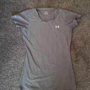 Under Armour Fitted Gray Top